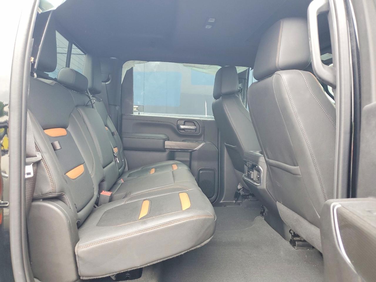 GMC Sierra K2500 At4