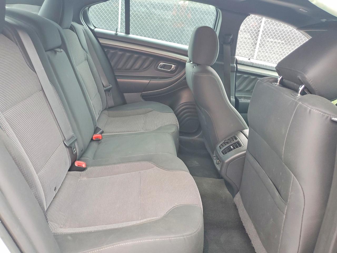 Ford Taurus Sel