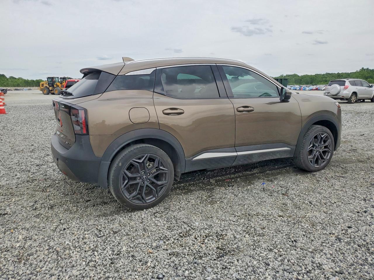 Nissan Kicks Sr