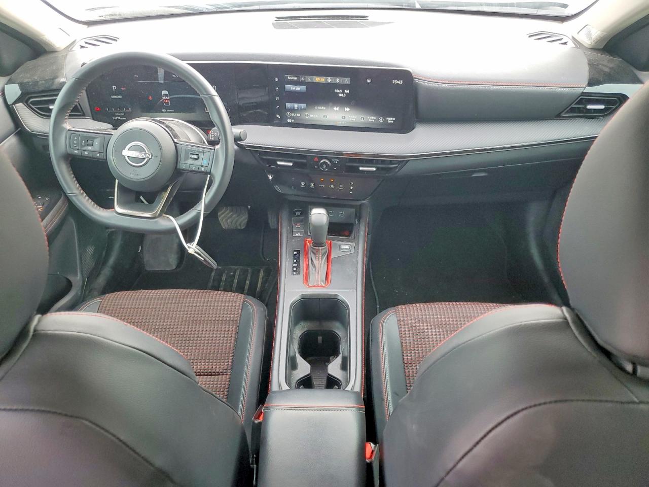 Nissan Kicks Sr
