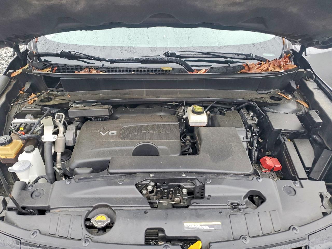 Nissan Pathfinder Sv