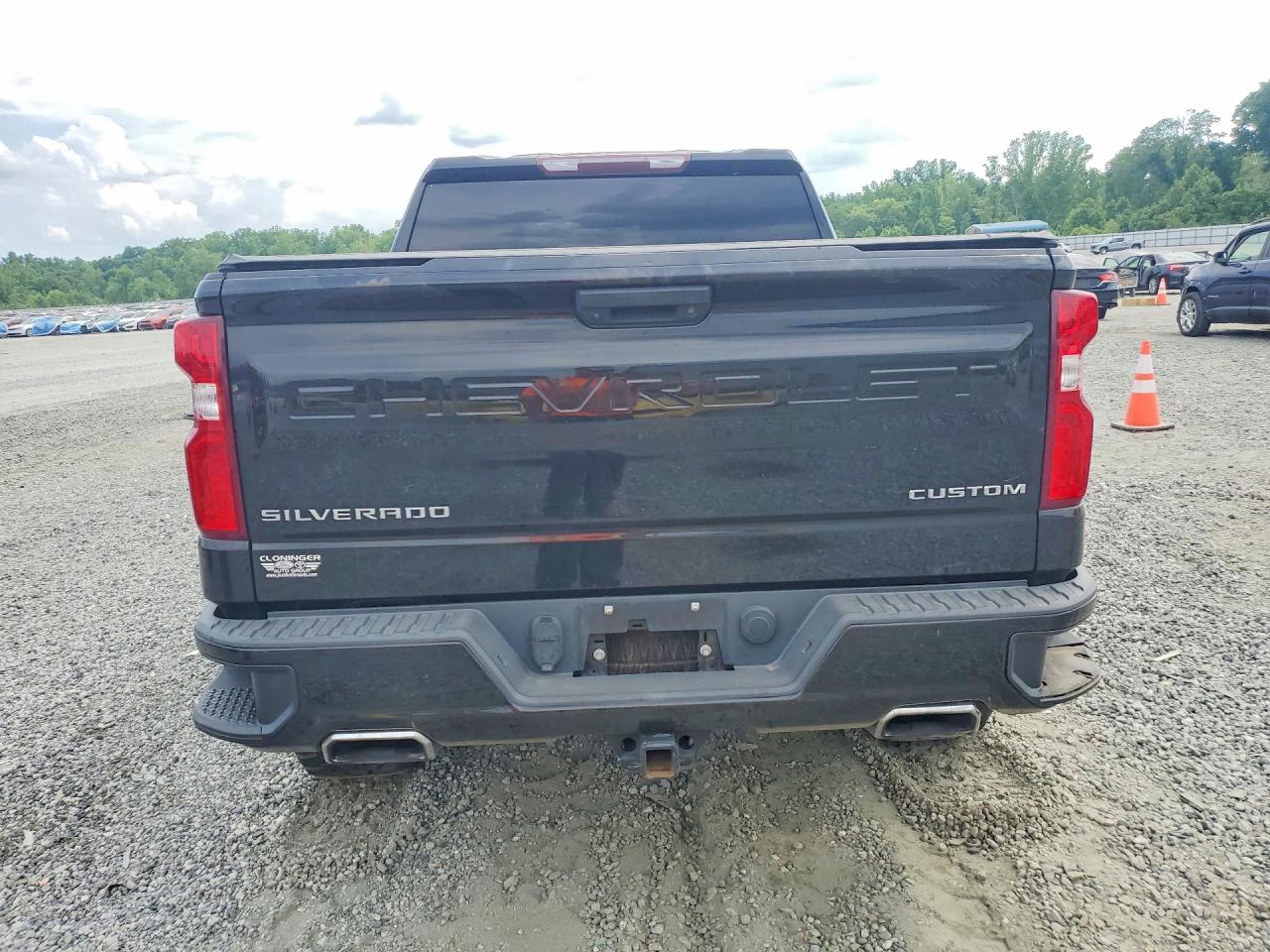 Chevrolet Silverado K1500 Trail Boss Custom