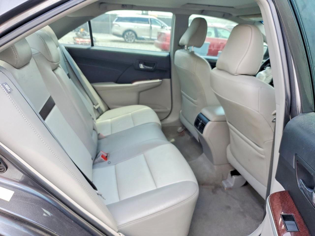 Toyota Camry Xle