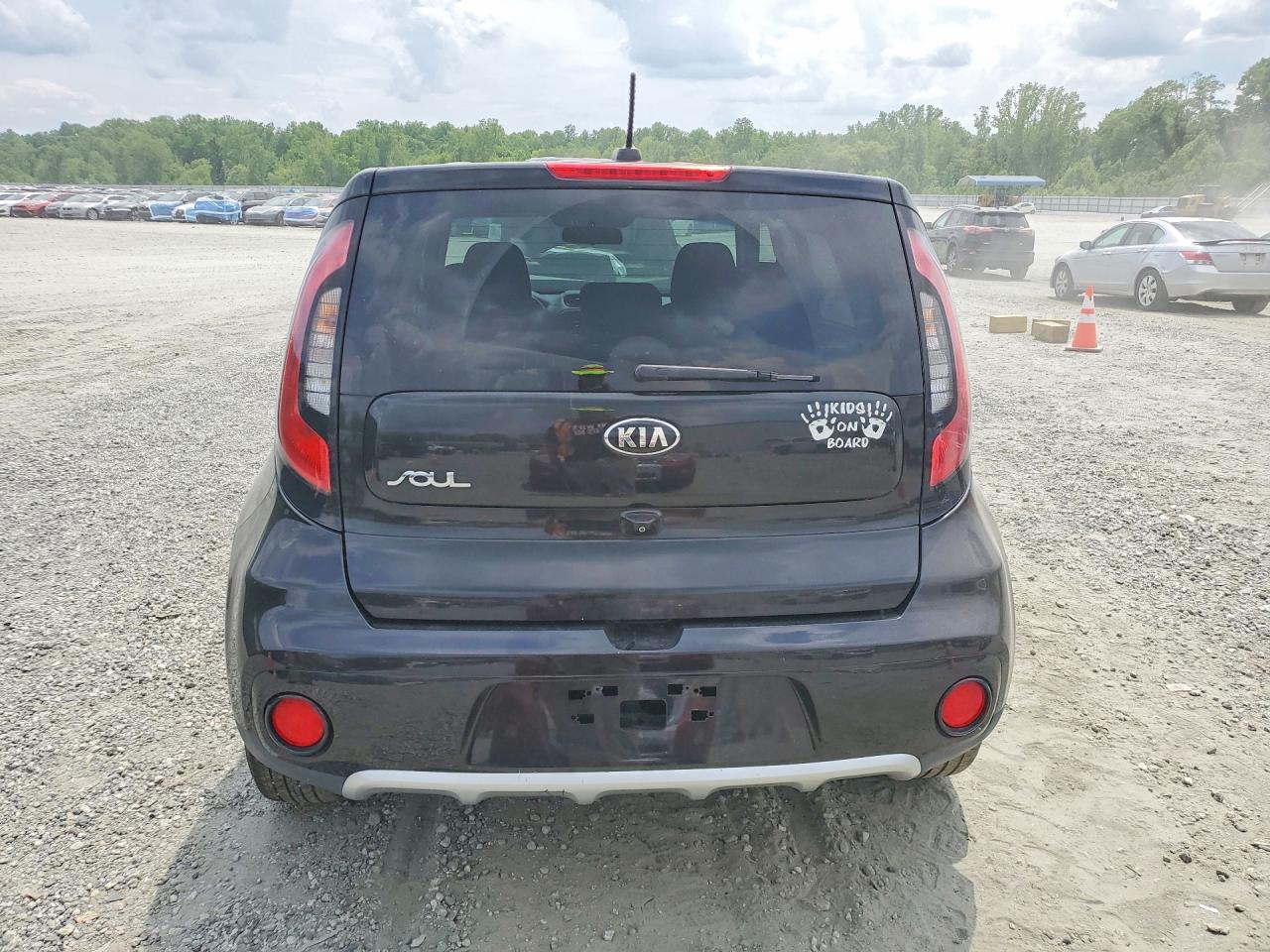 Kia Soul +
