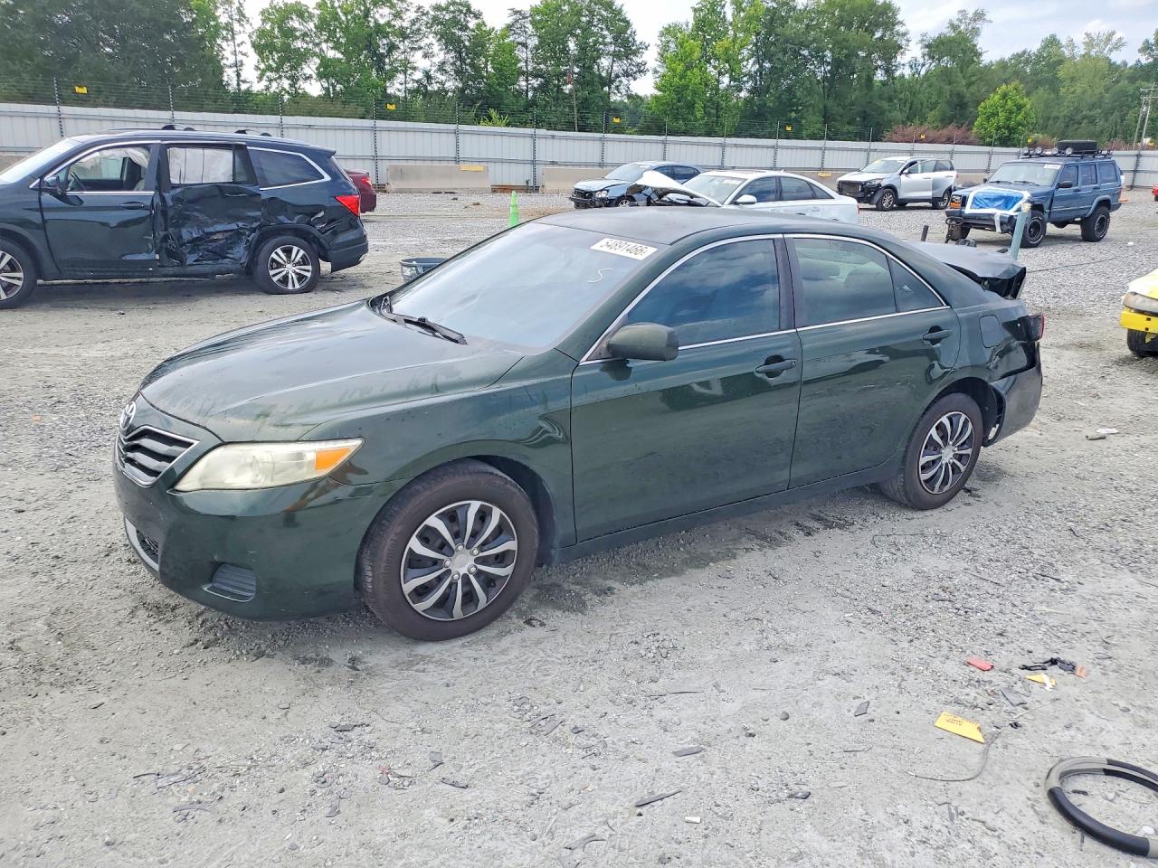 Salvage Toyota Camry Image