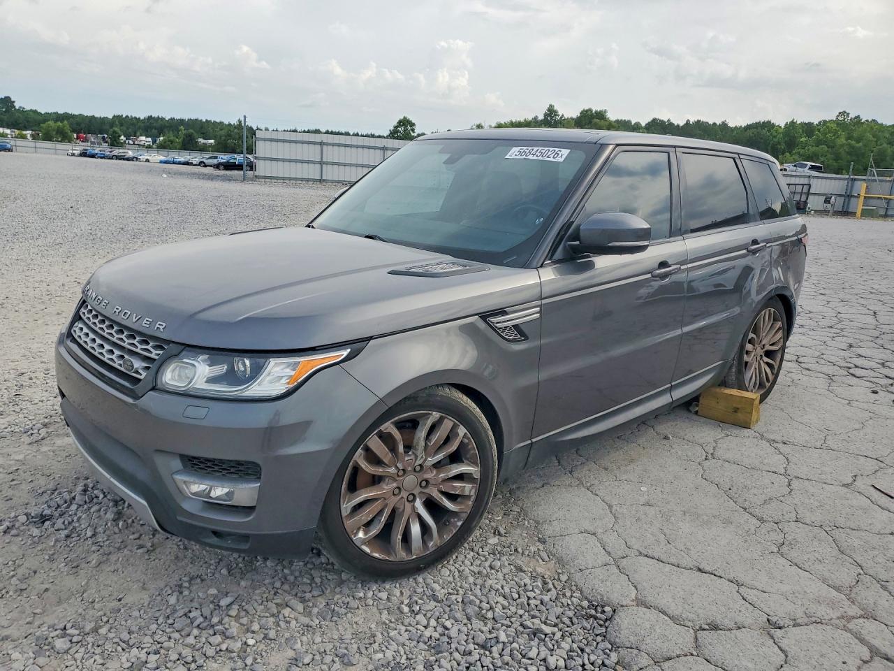 Salvage Land Rover Range Rover Image
