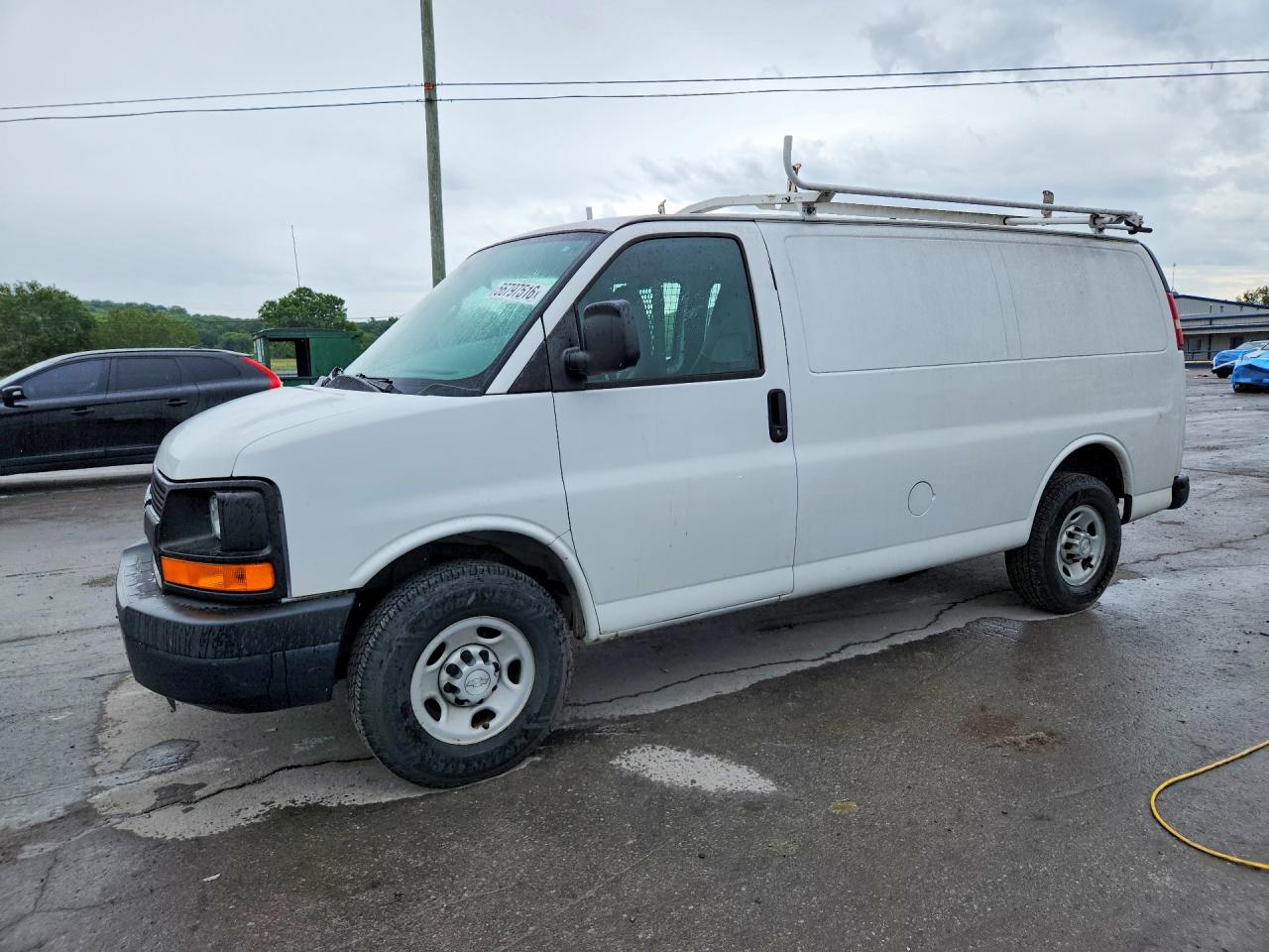 Salvage Chevrolet Express Image