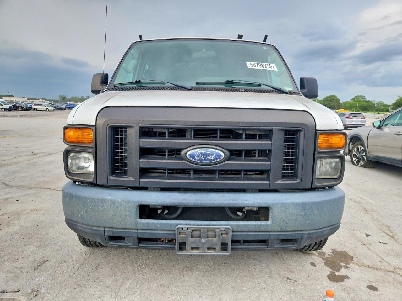 Ford Econoline E250 Van