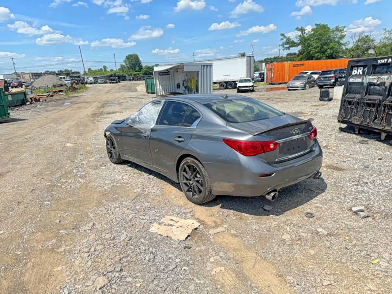 INFINITI Q50 3.0t P 3.0t Premium