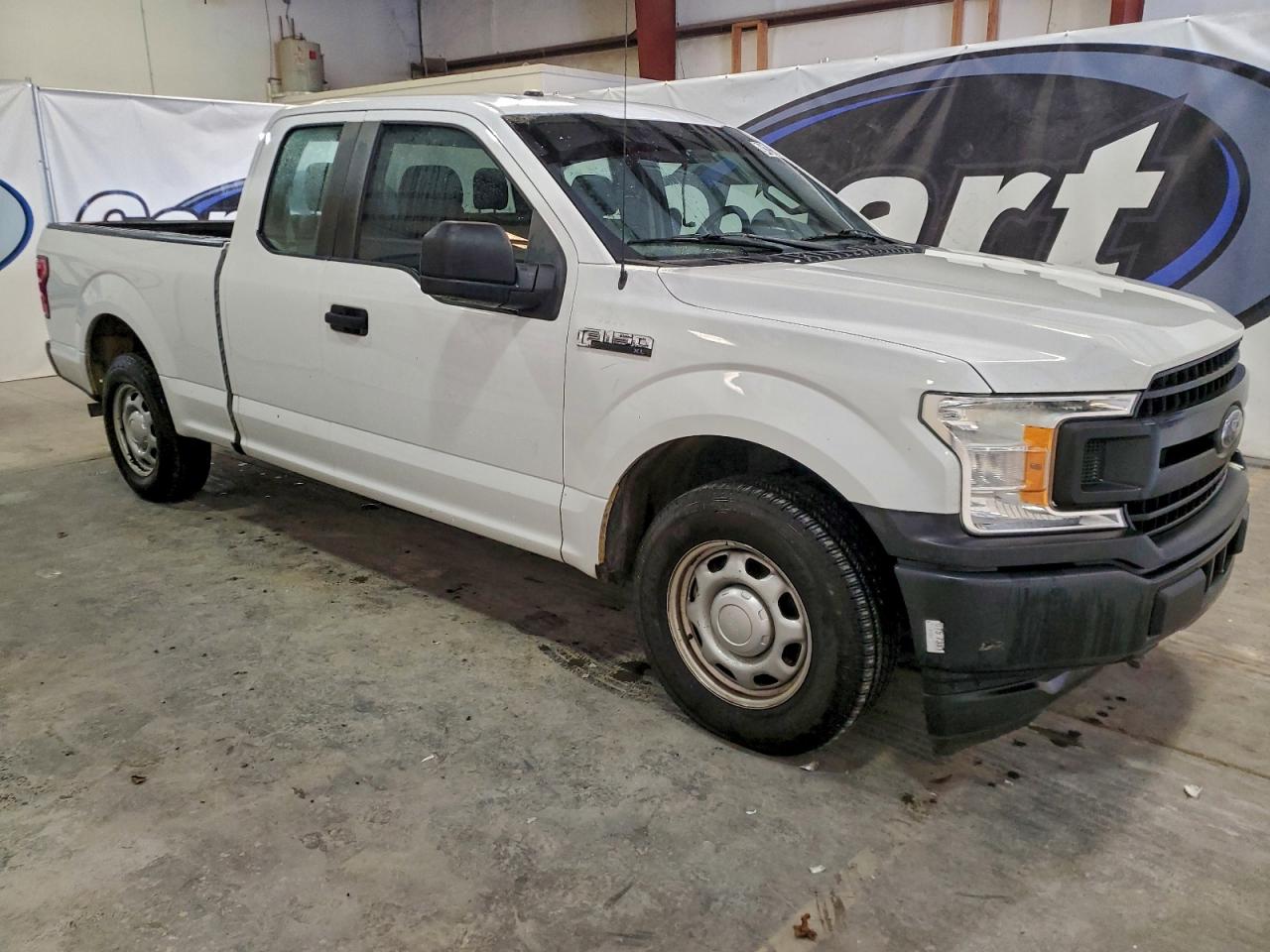 Ford F-150 Super Cab