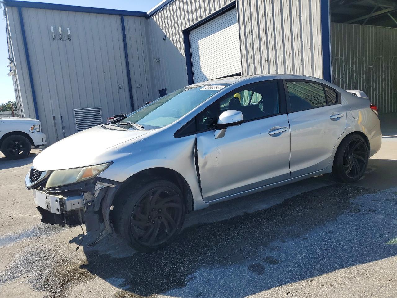 Salvage Honda Civic Image