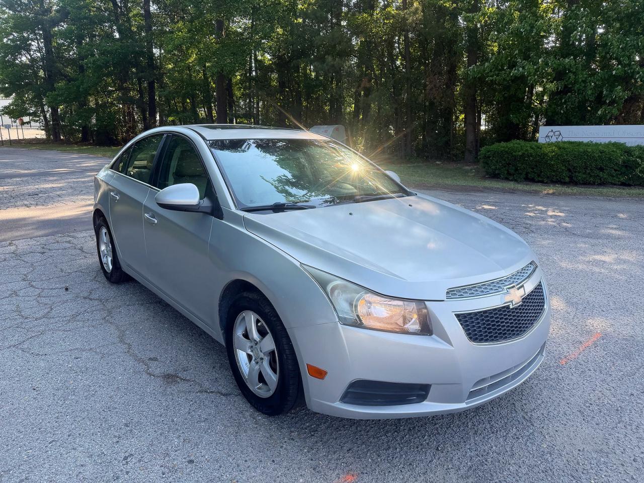 Salvage Chevrolet Cruze Image