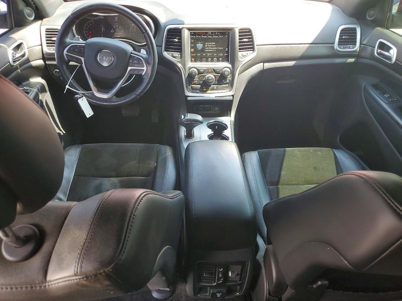 Jeep Cherokee Laredo