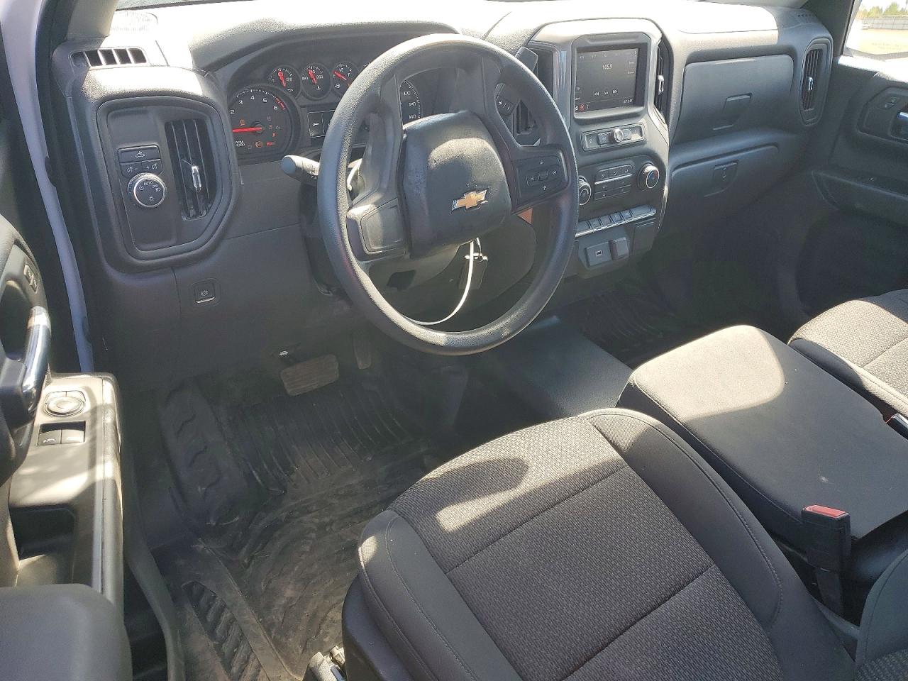 Chevrolet Silverado C1500