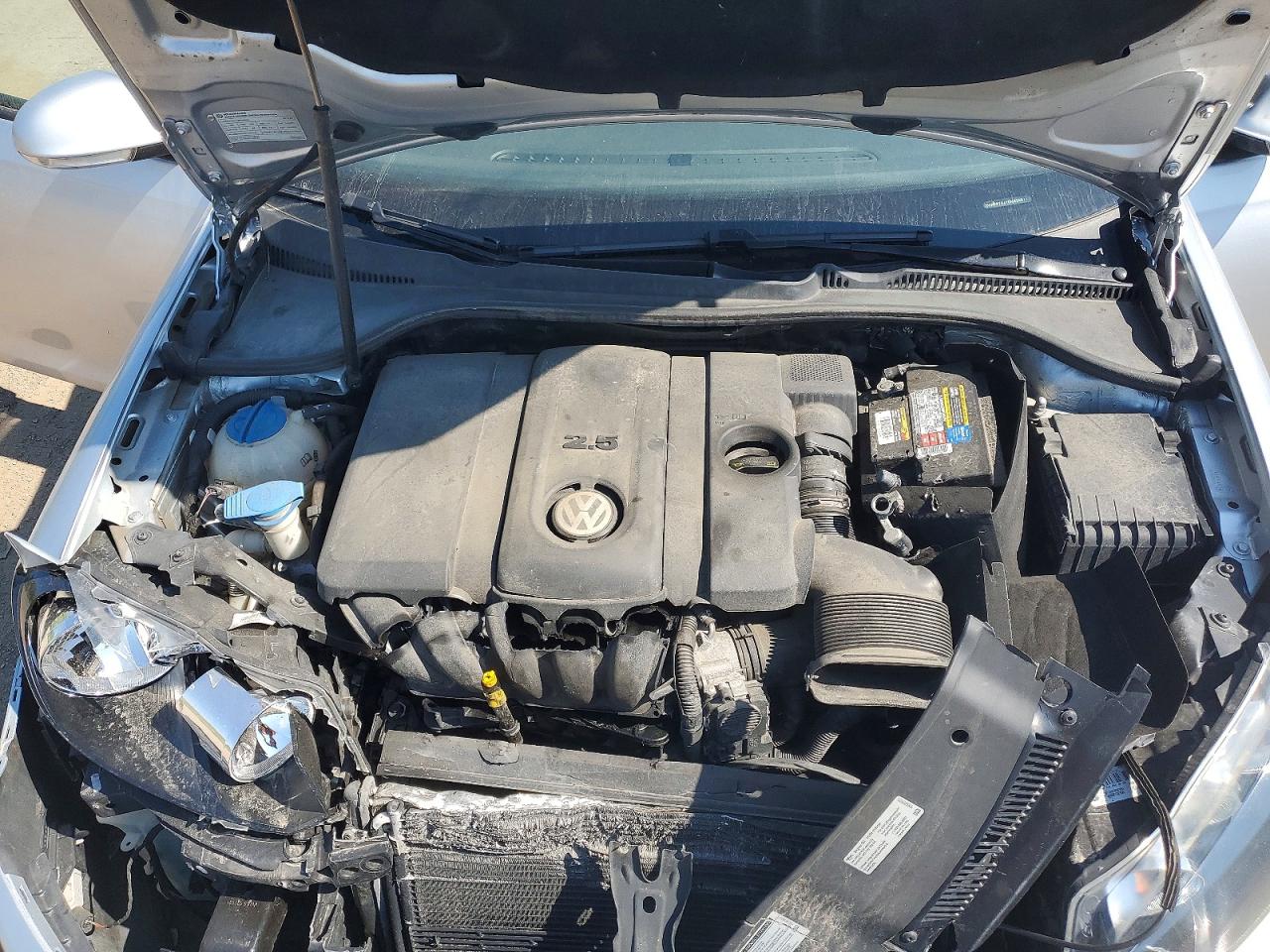 Volkswagen Jetta S
