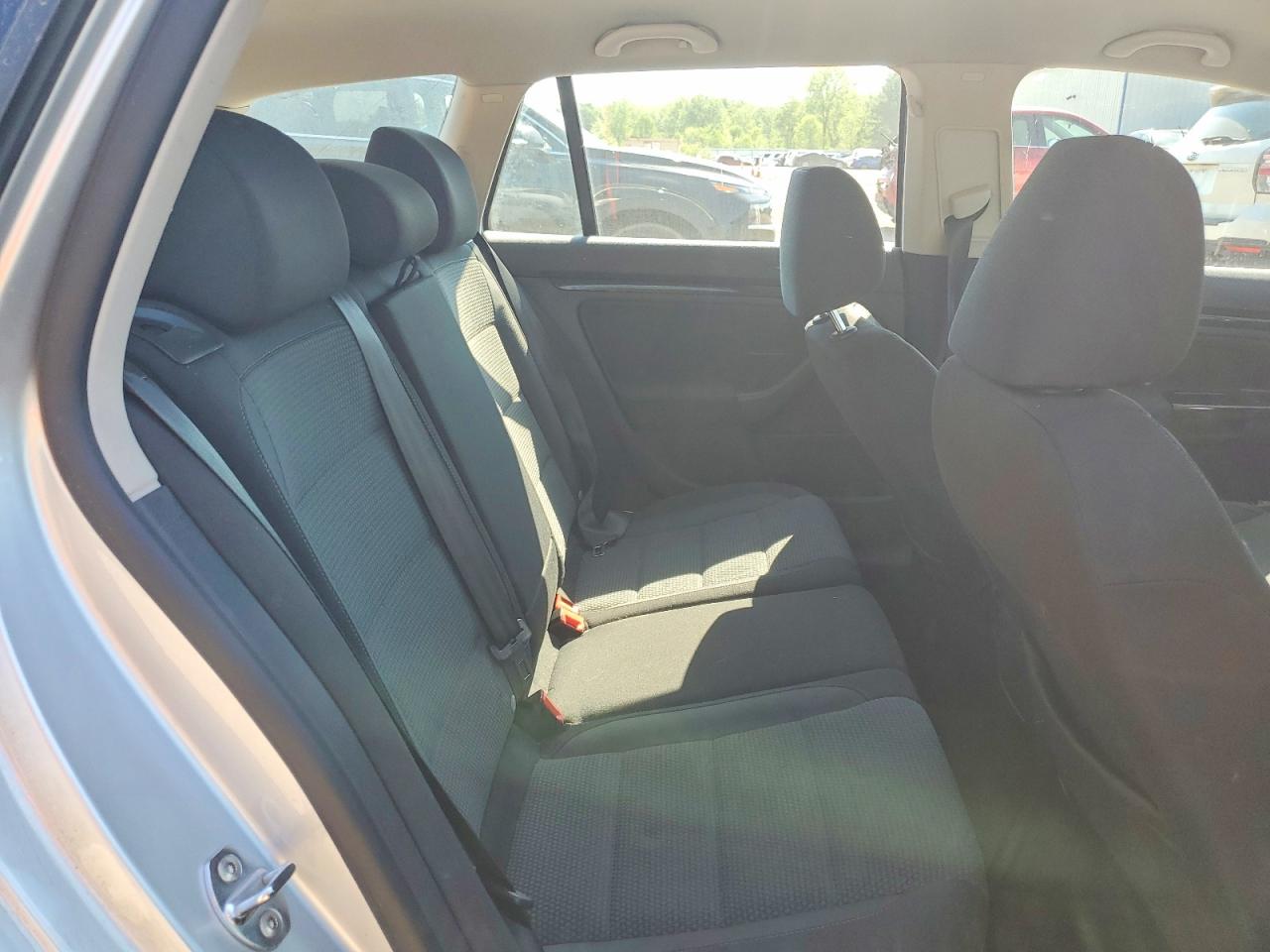 Volkswagen Jetta S