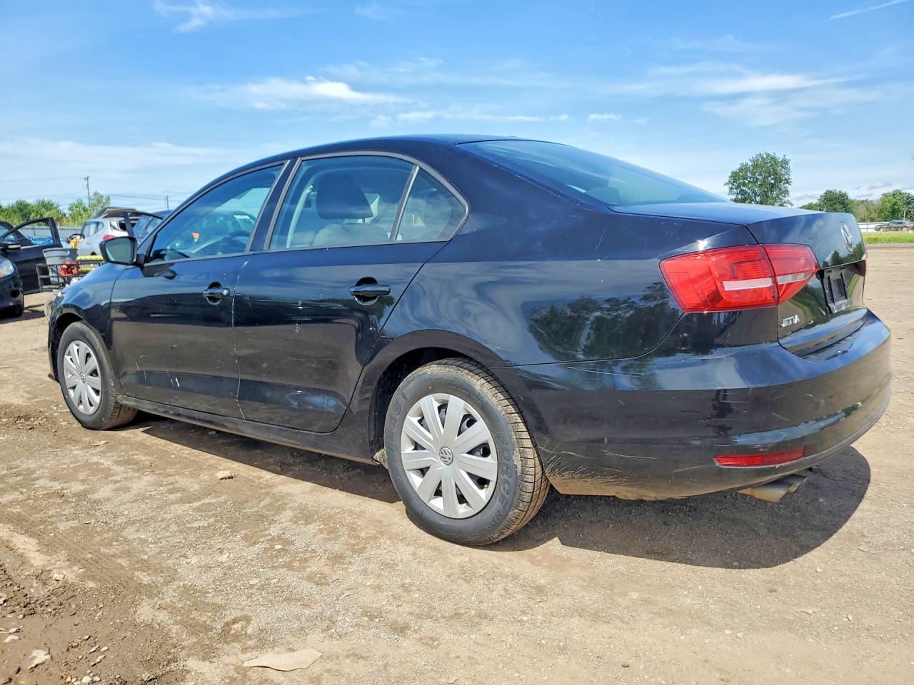 Volkswagen Jetta Base