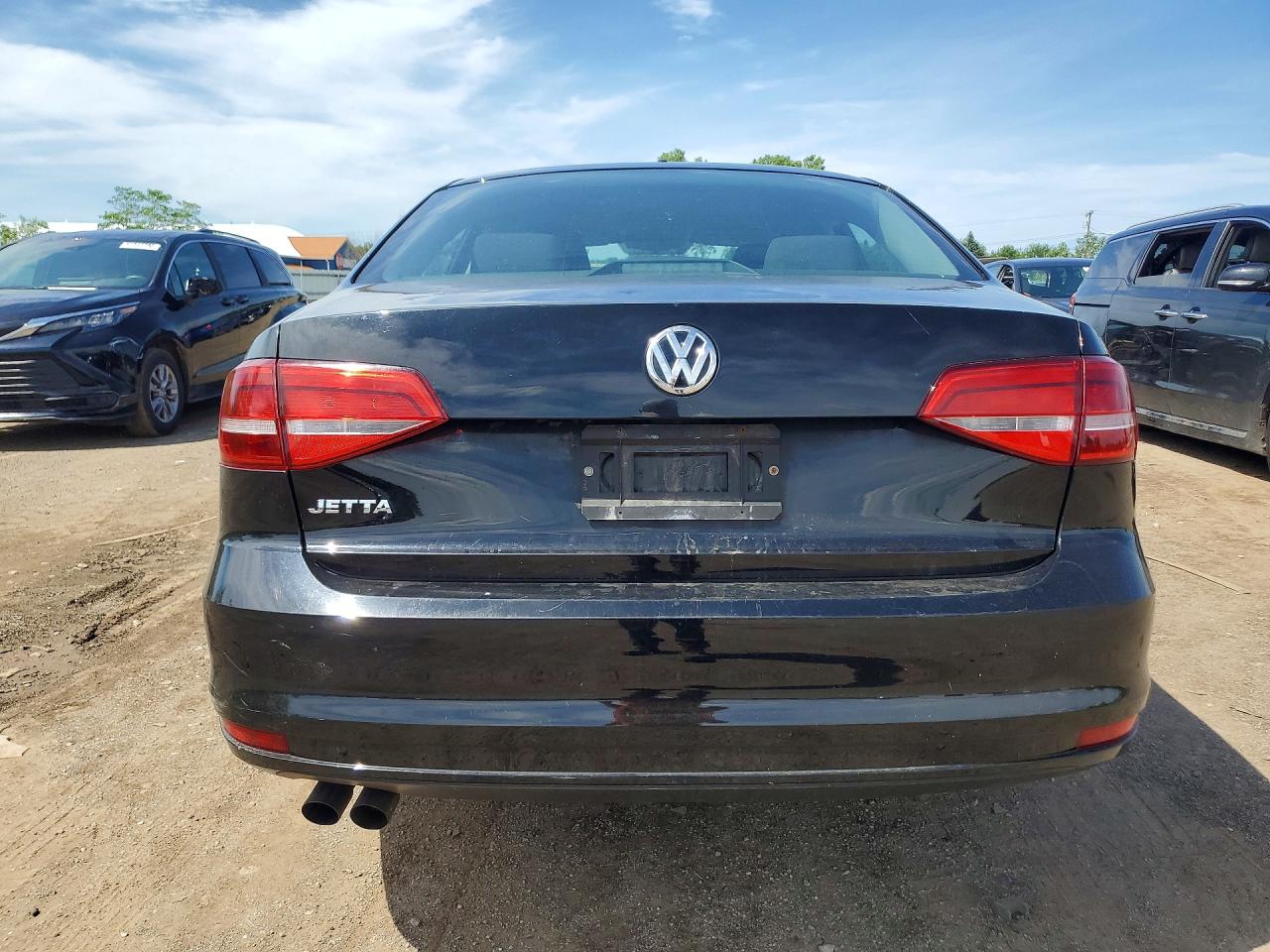 Volkswagen Jetta Base