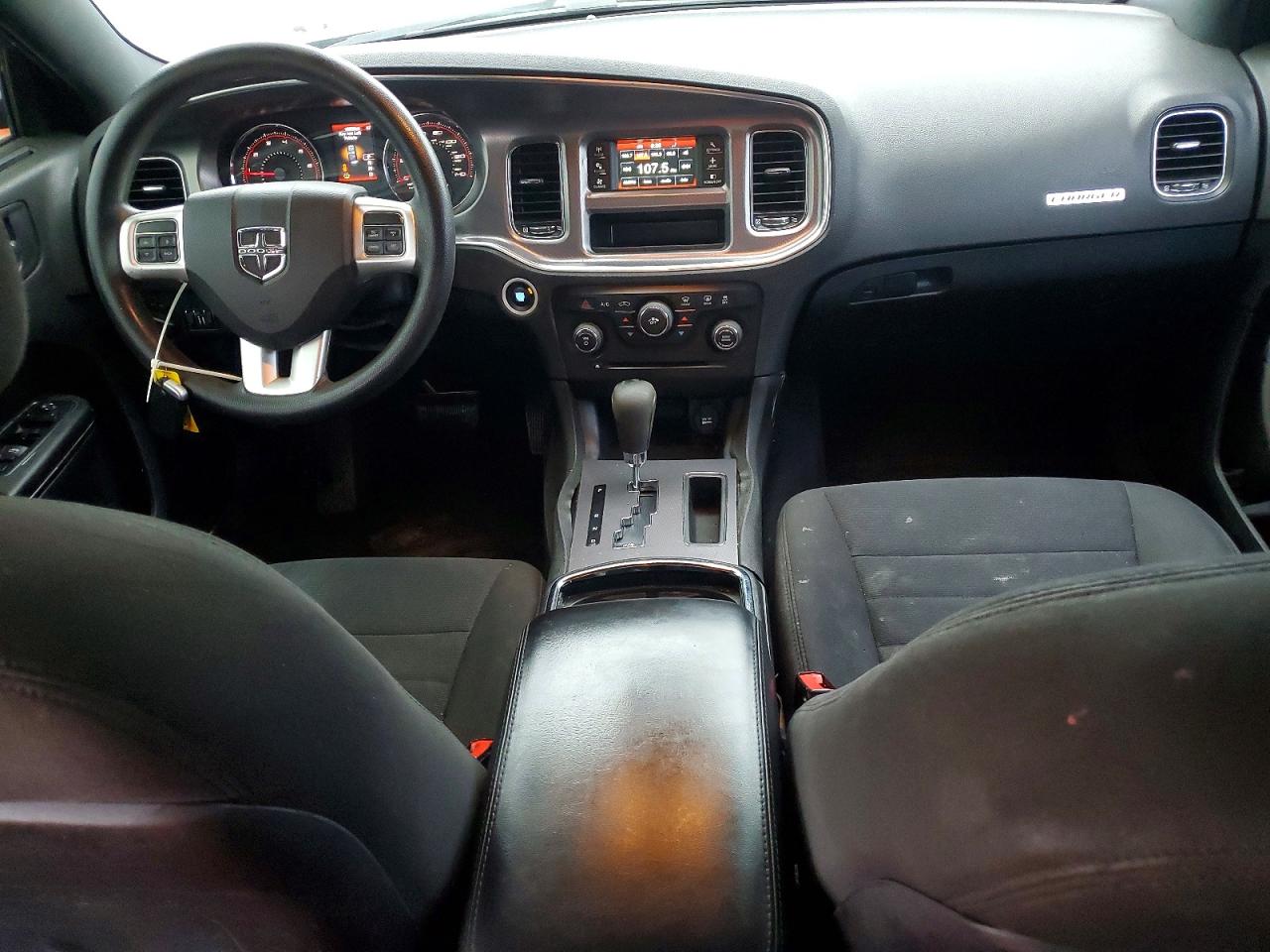 Dodge Charger Se