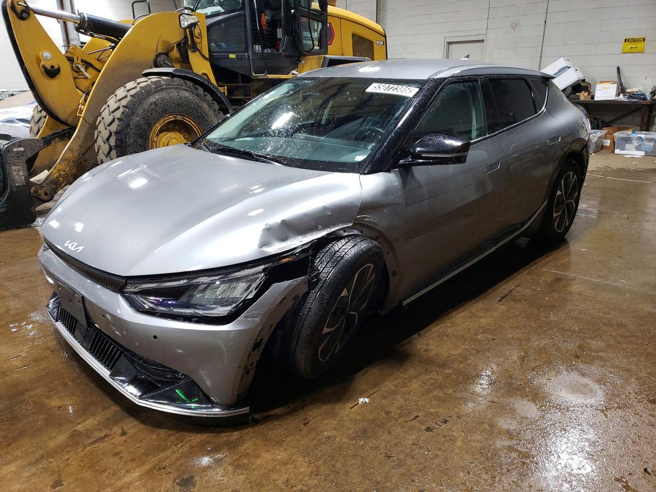 Salvage Kia EV6 Image
