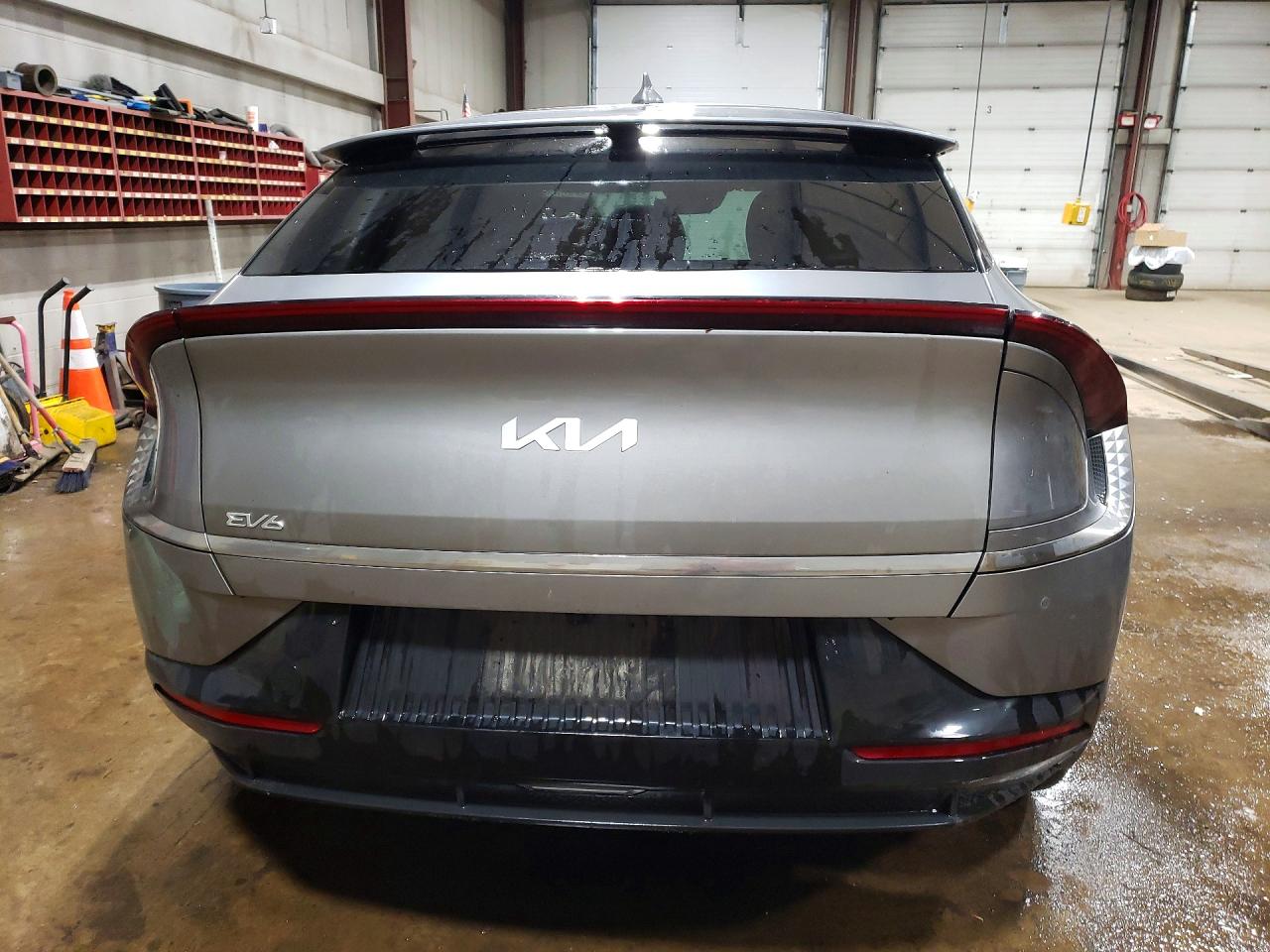 Kia EV6 Wind