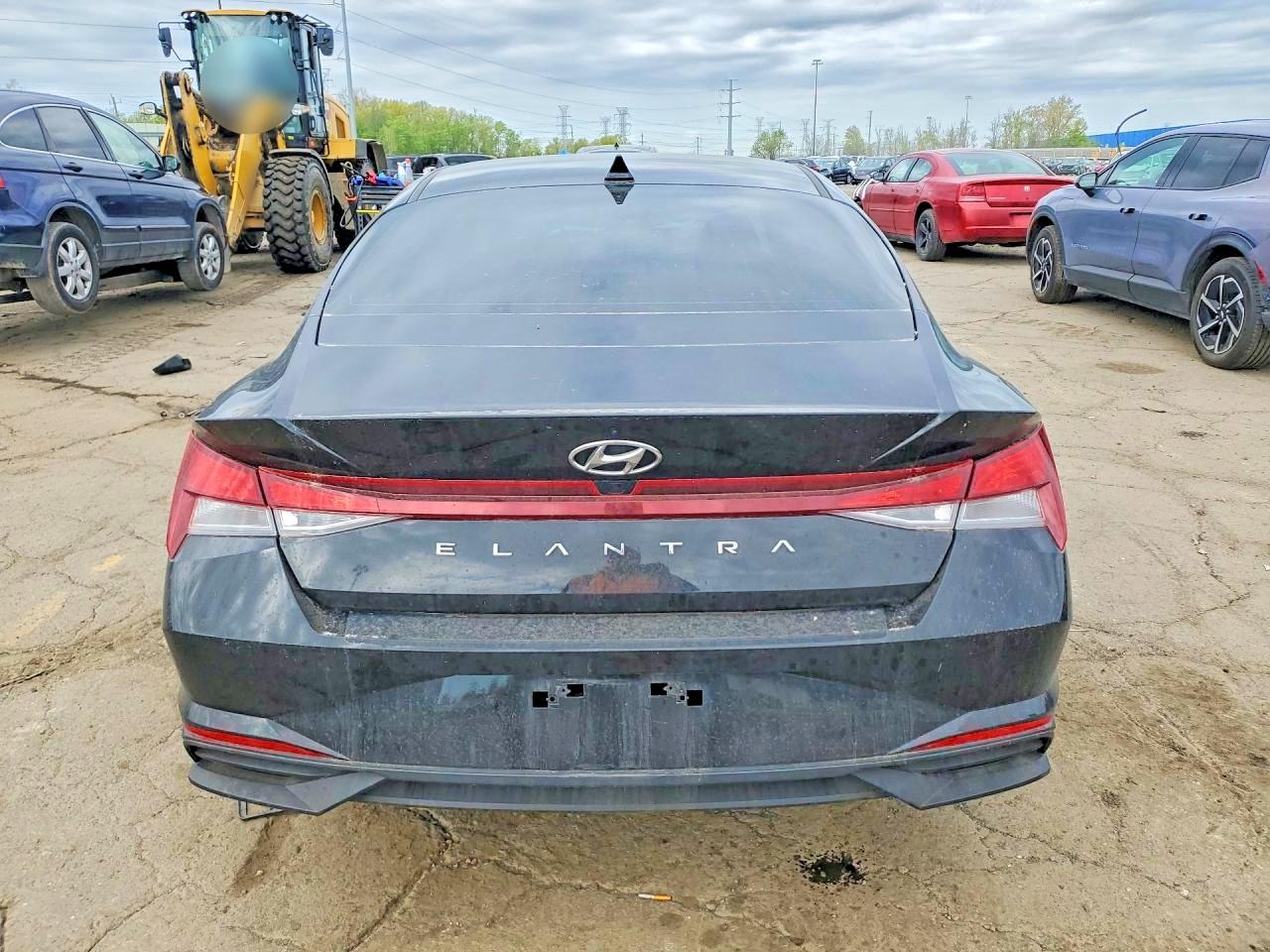 Hyundai ELANTRA Sel
