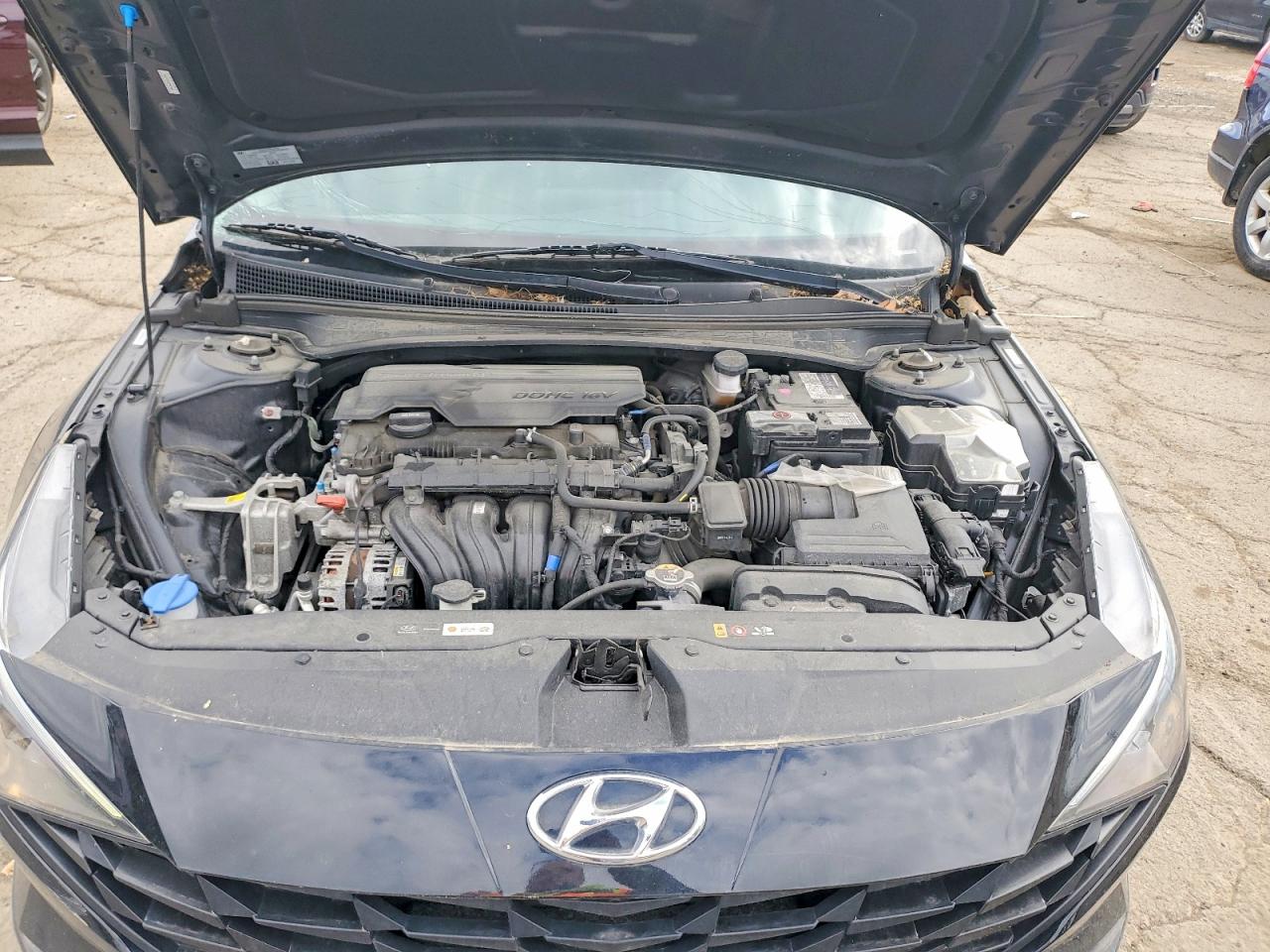 Hyundai ELANTRA Sel