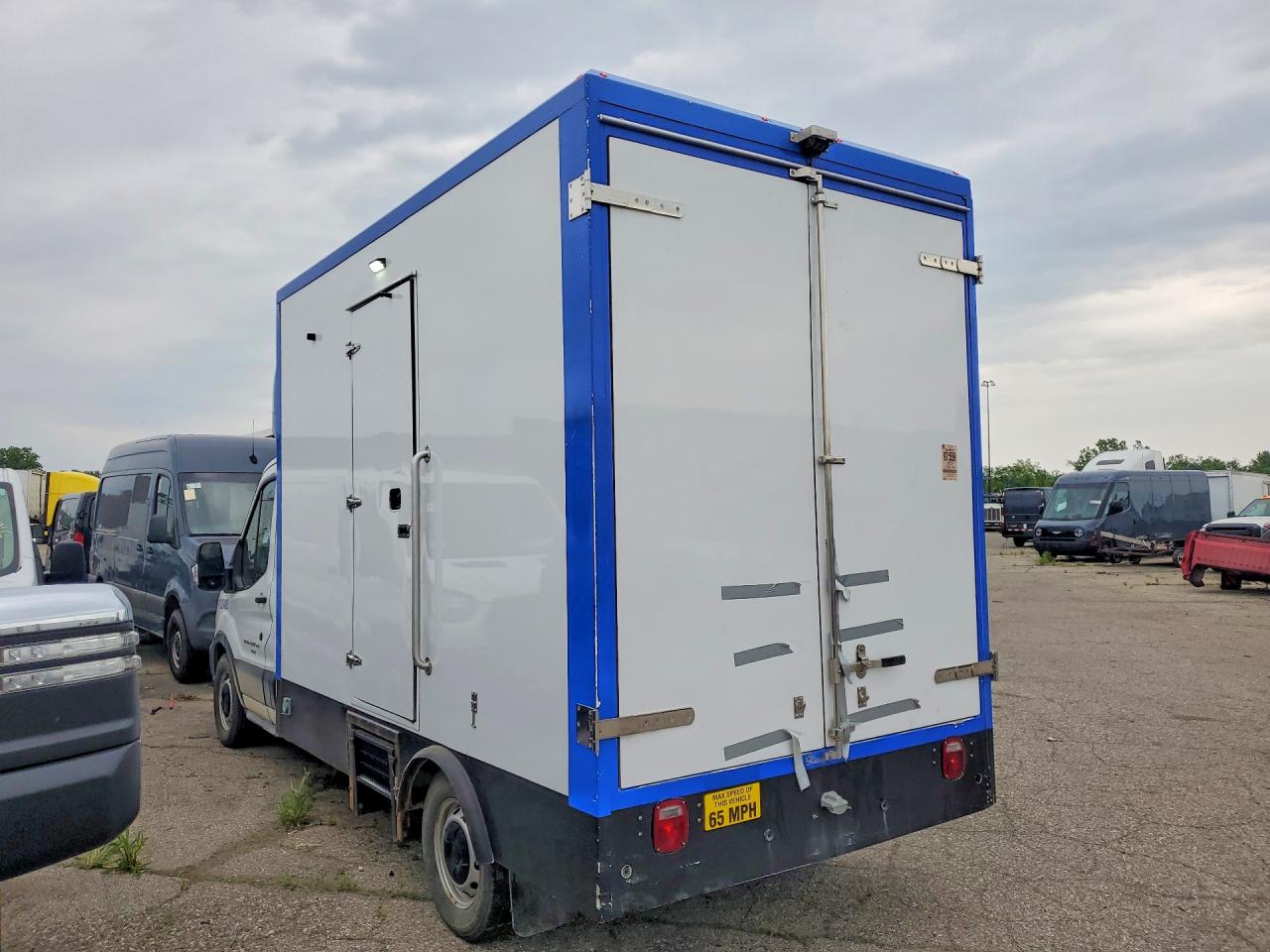 Ford Transit T-350