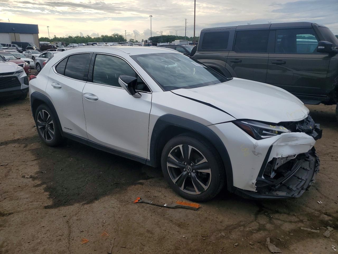 Lexus Ux 250h
