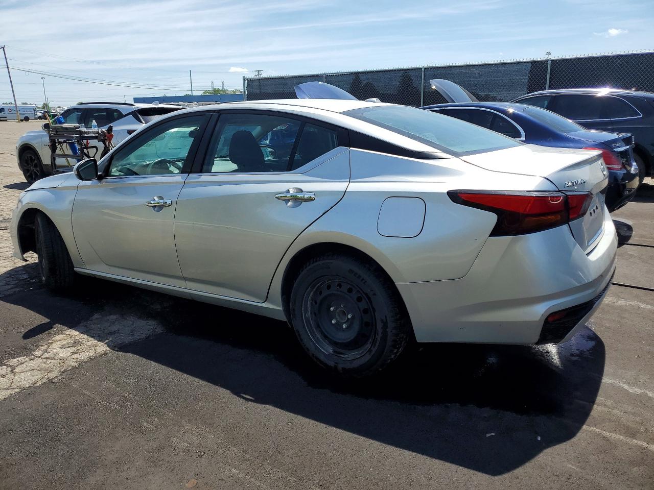 Nissan Altima S