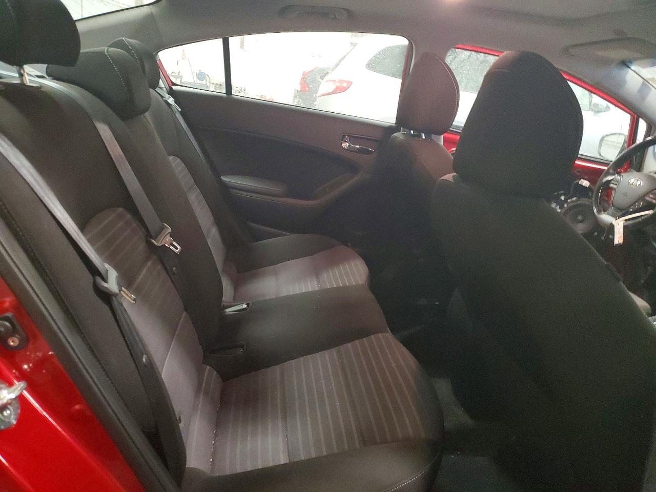 Kia Forte S