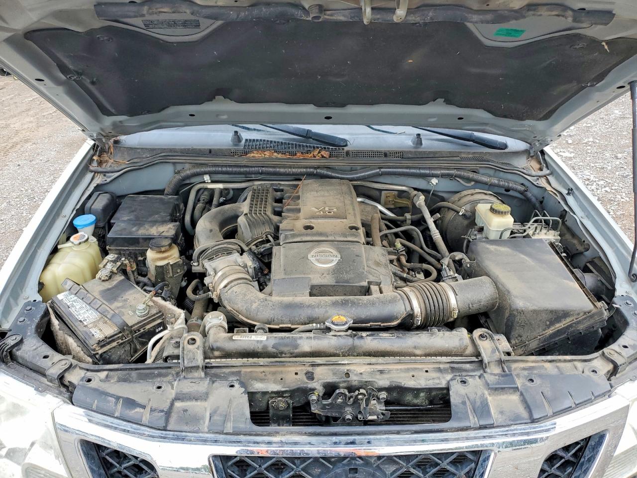 Nissan Frontier Sv