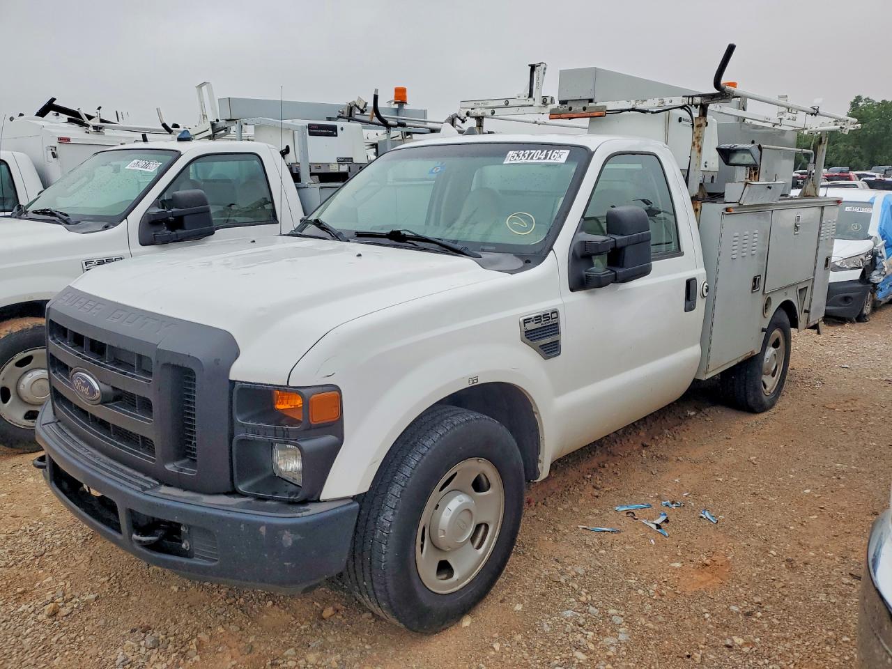 Salvage Ford F-350 Image