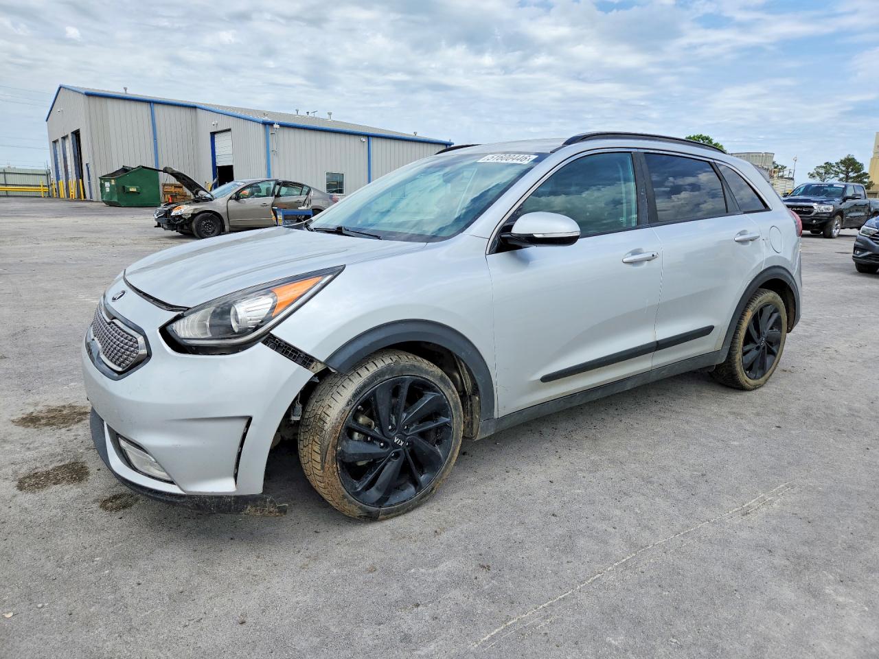 Salvage Kia Niro Image