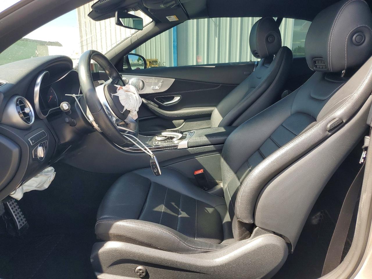 Mercedes-Benz C-Class 300