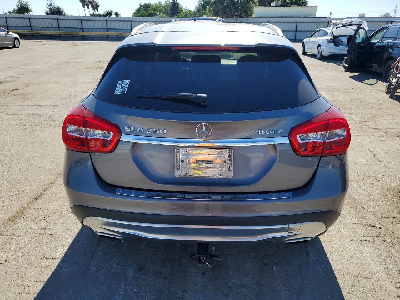 Mercedes-Benz GLA 250 4matic