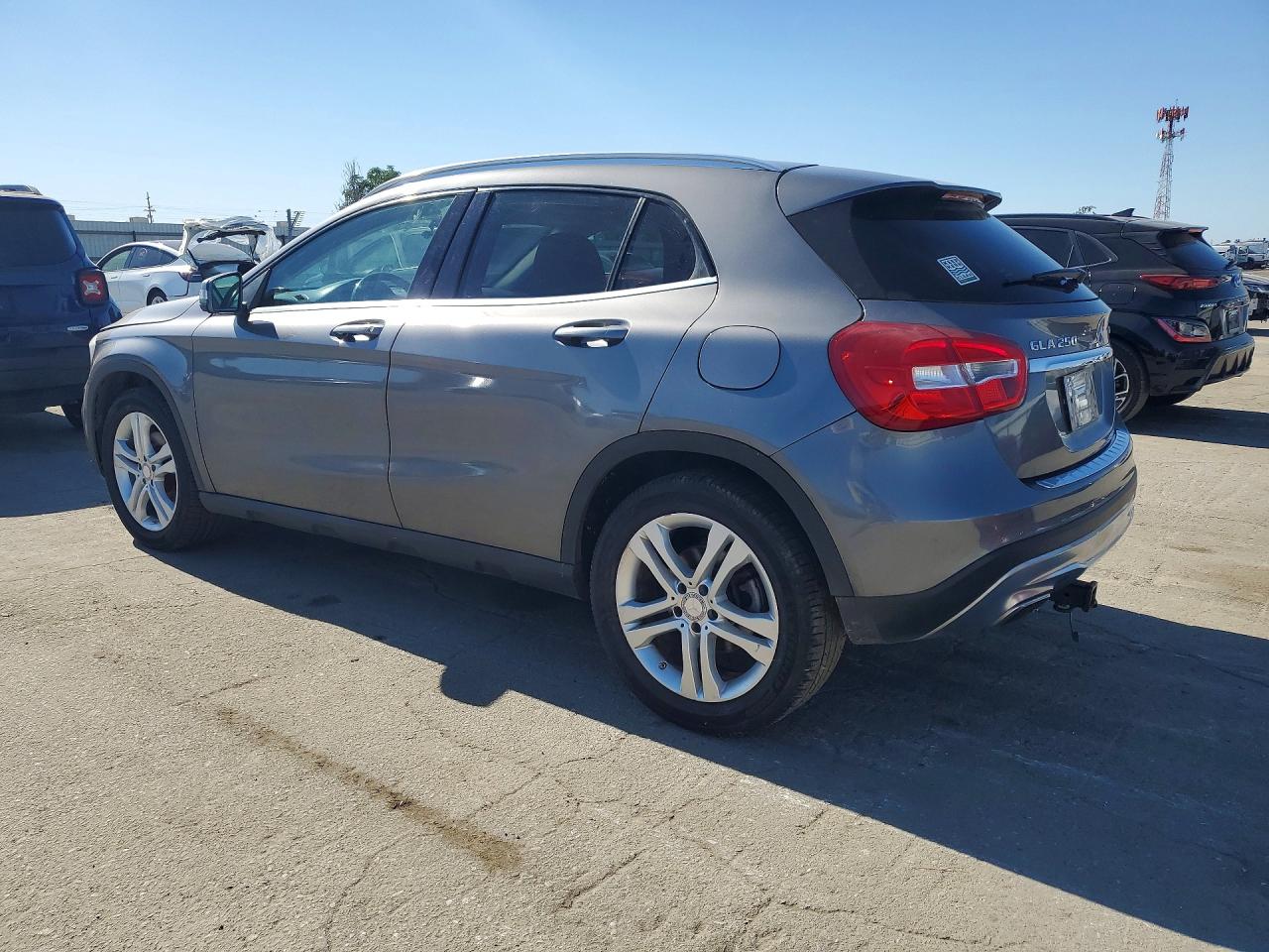 Mercedes-Benz GLA 250 4matic