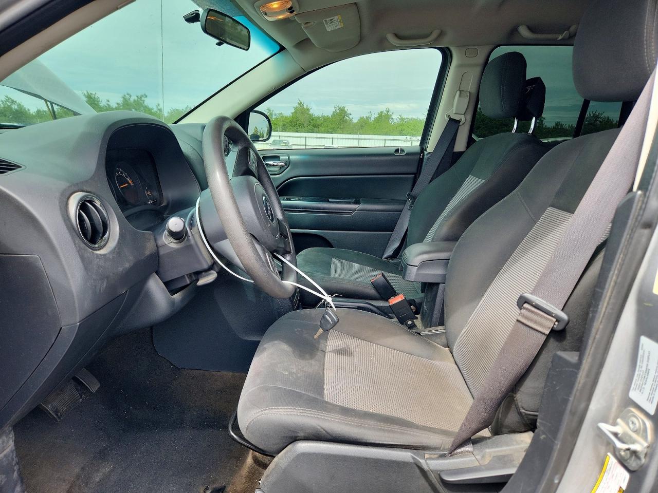 Jeep Compass Sport