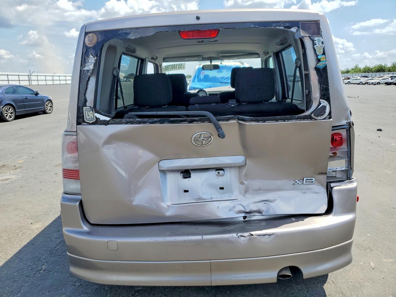 Toyota Scion Xb