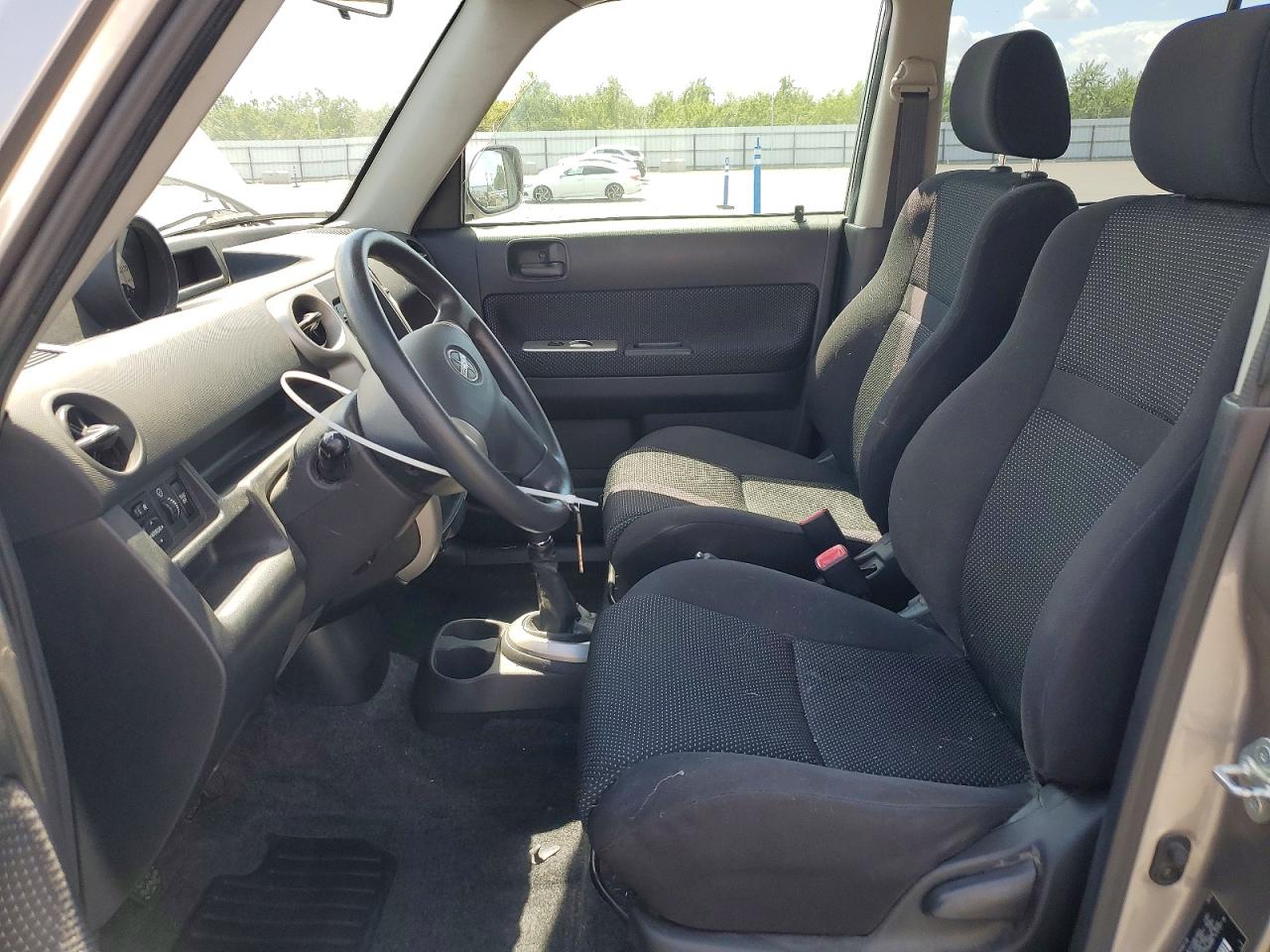 Toyota Scion Xb