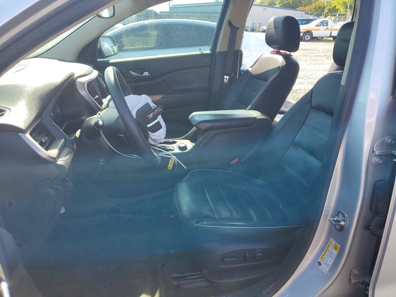 GMC Acadia Denali