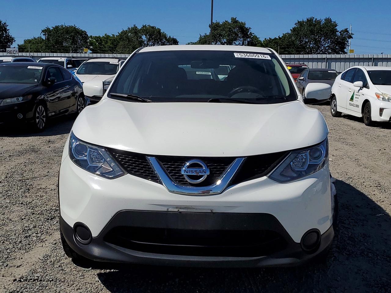 Nissan Rogue S