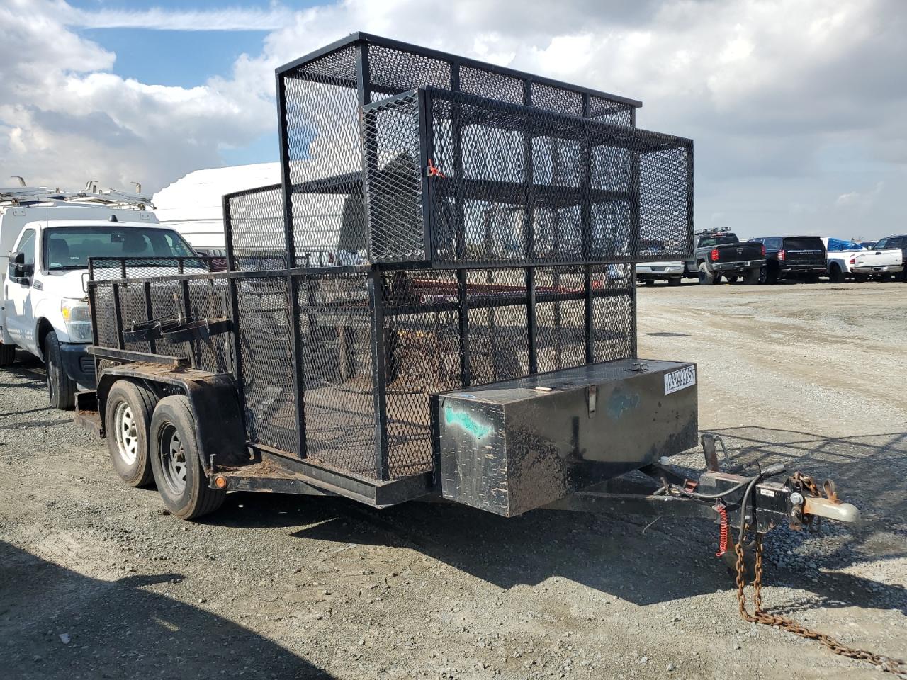 Salvage Mlblt Trailers Image