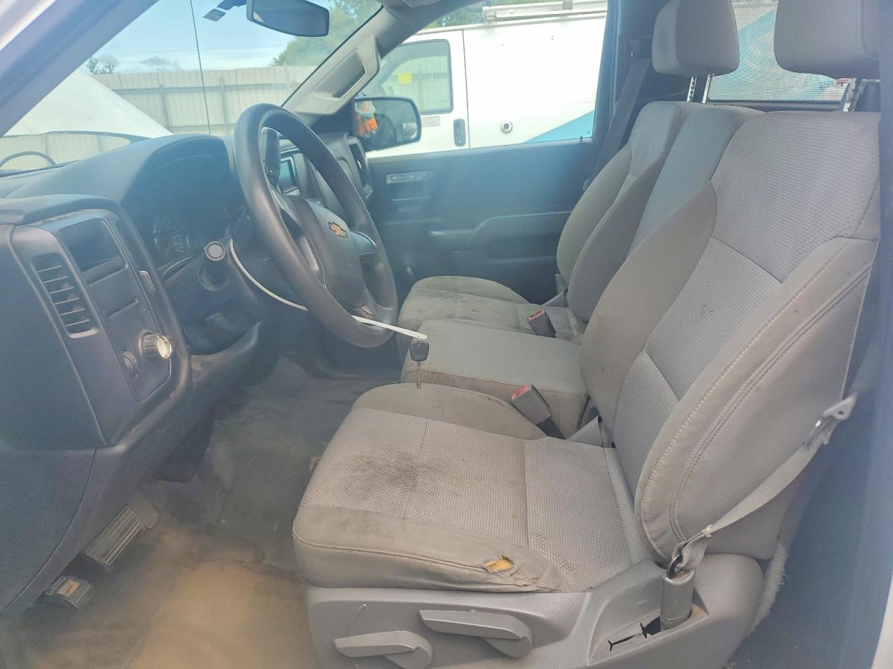 Chevrolet Silverado C1500