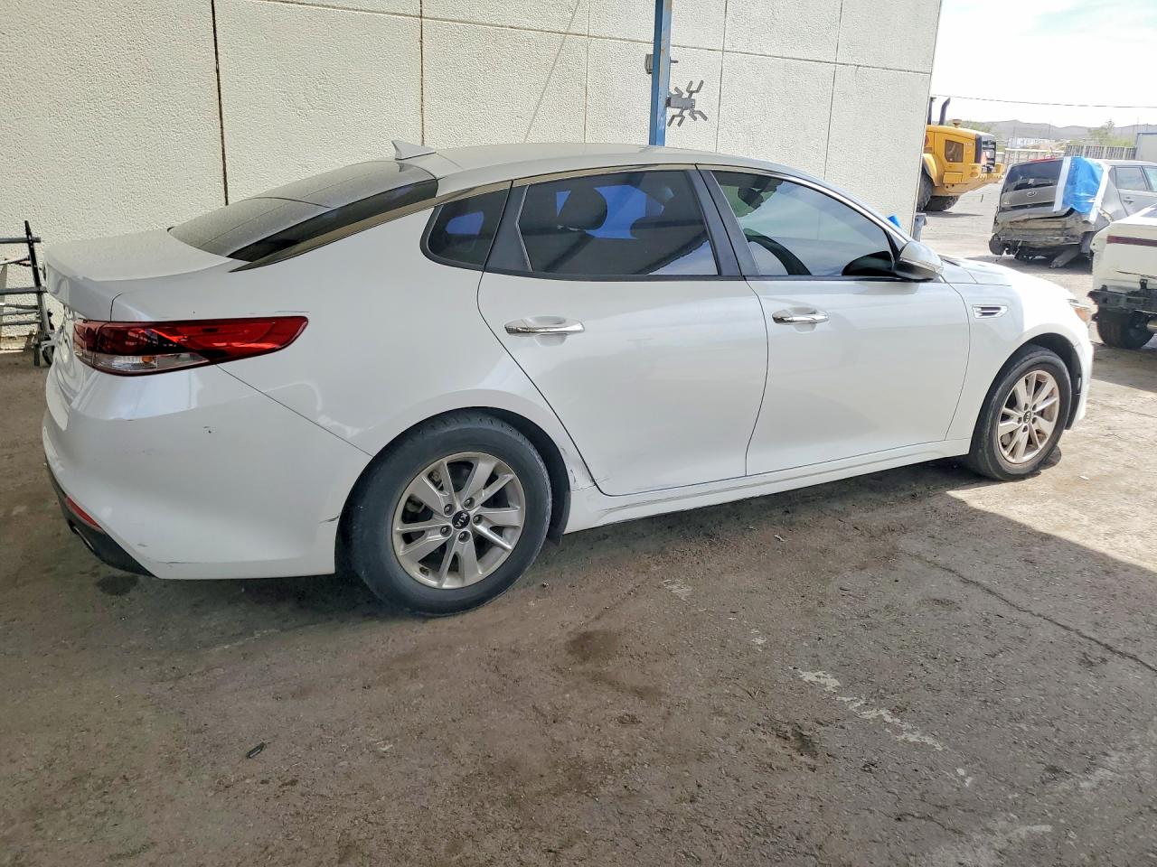 Kia Optima Lx