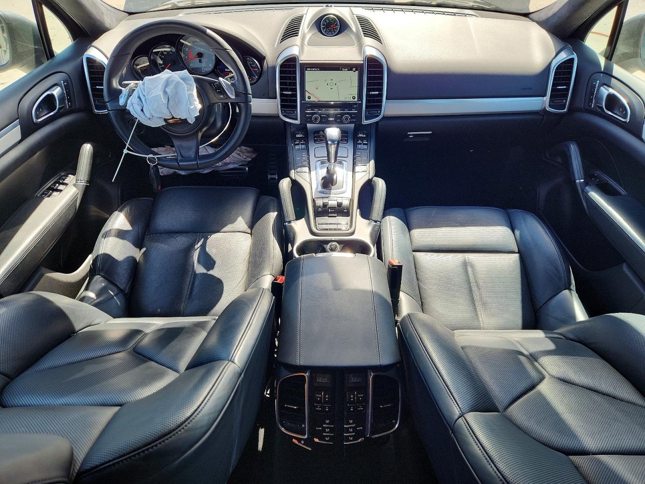 Porsche Cayenne Gts