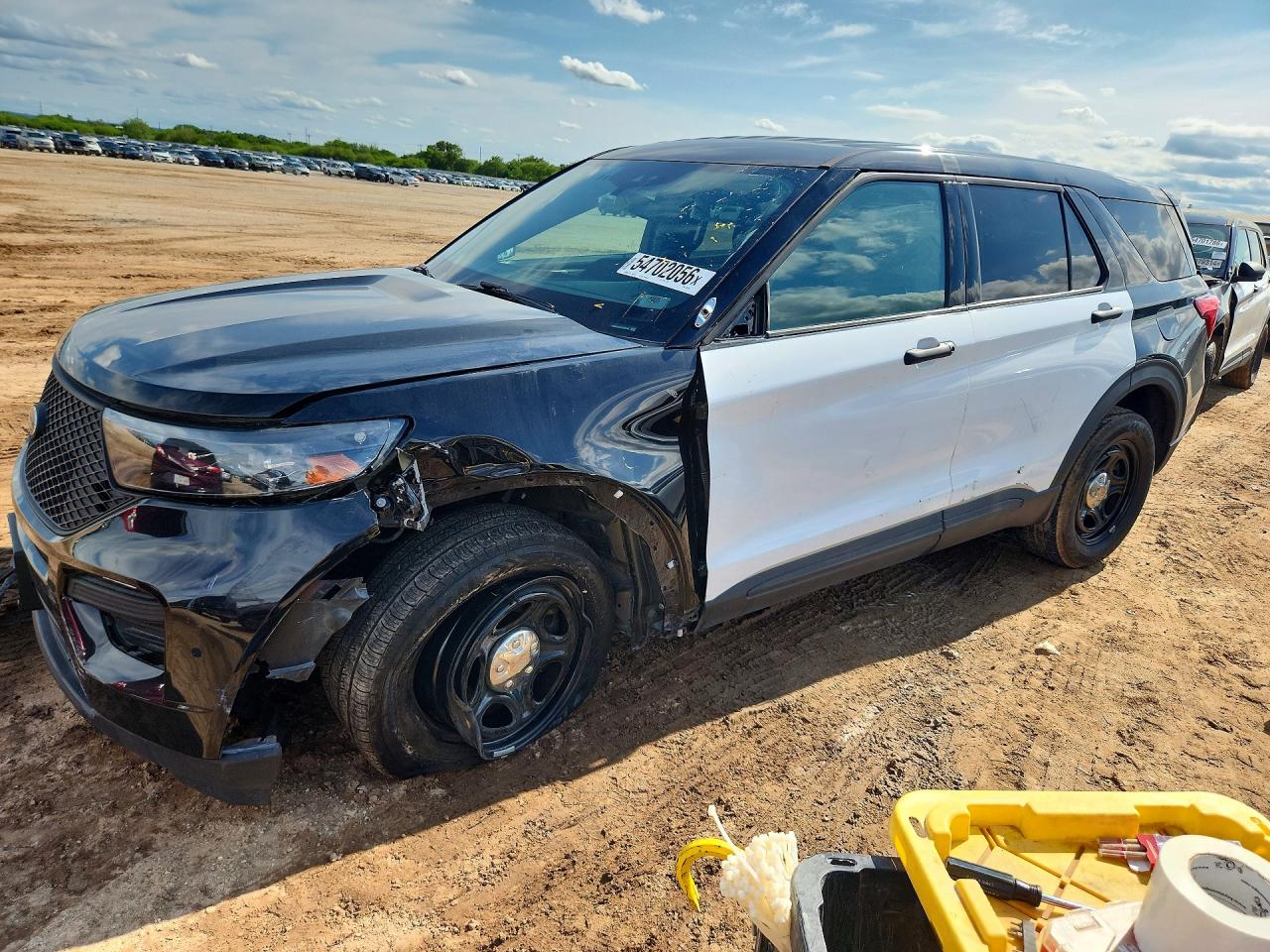 Salvage Ford Explorer Image