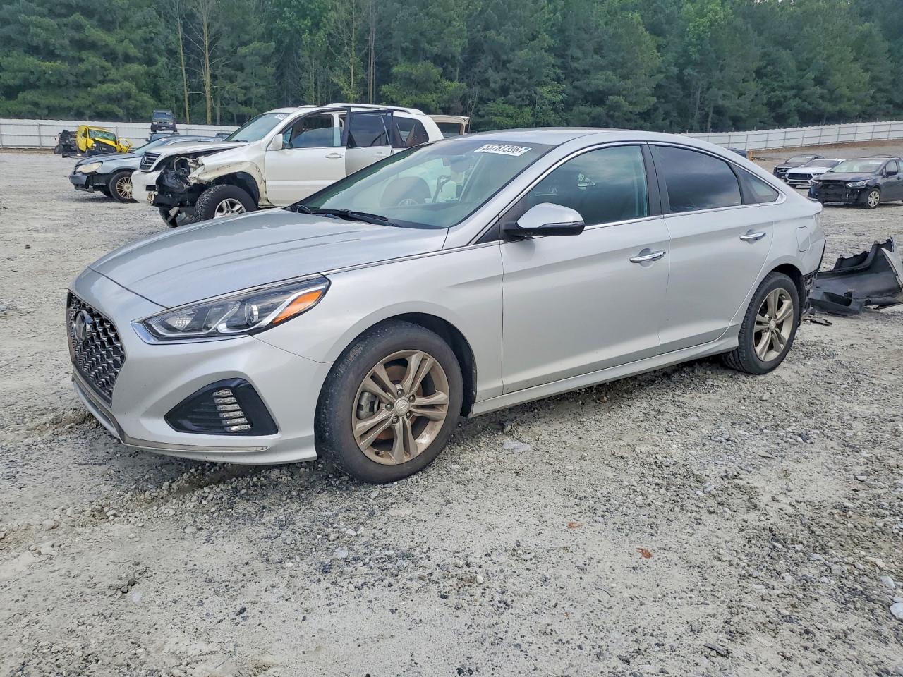 Salvage Hyundai SONATA Image