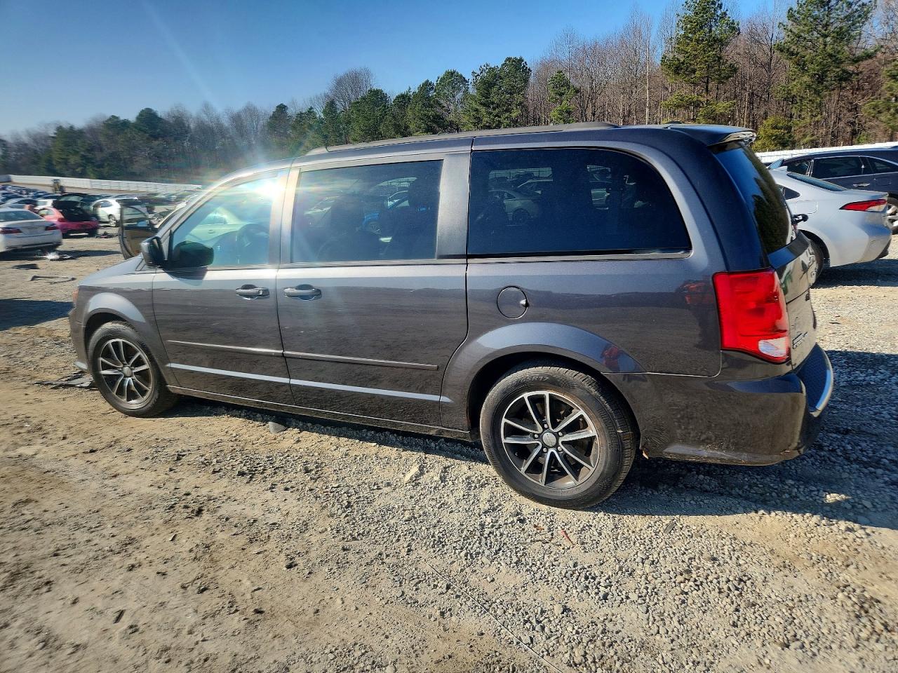 Dodge Caravan Gt