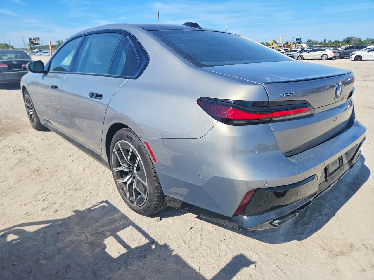 BMW 7 Series Xi